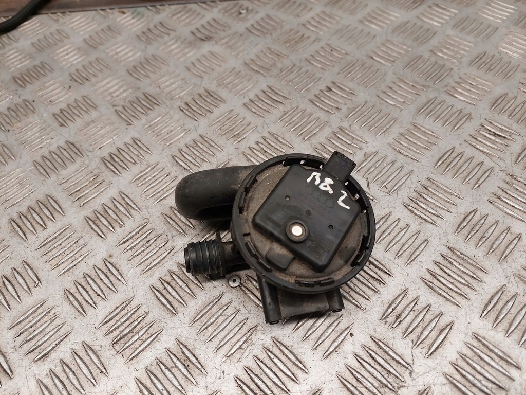 фото №1, Audi a4 s4 b8 8k 2013 фильтр угольный