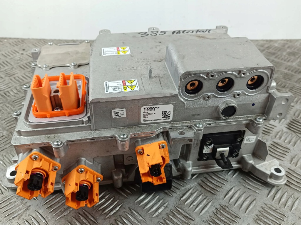 2023 polestar 2 inwerter/przetwornica напряжения 32335618 Недорого