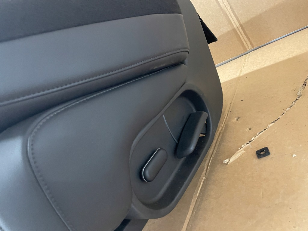 фото №9, Hyundai ioniq 5 сидіння заднє сидіння обшивки комплект стан idealny електричний шкіра