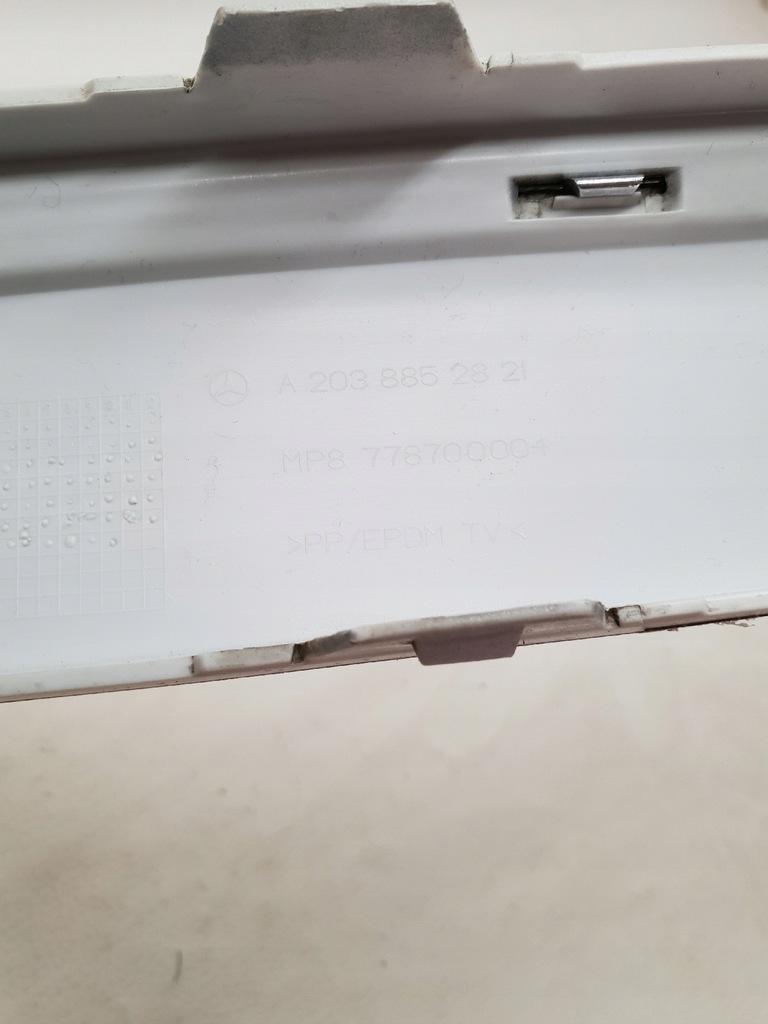 фото №6, Mercedes c-klasa w203 sedan молдинг na бампер задня