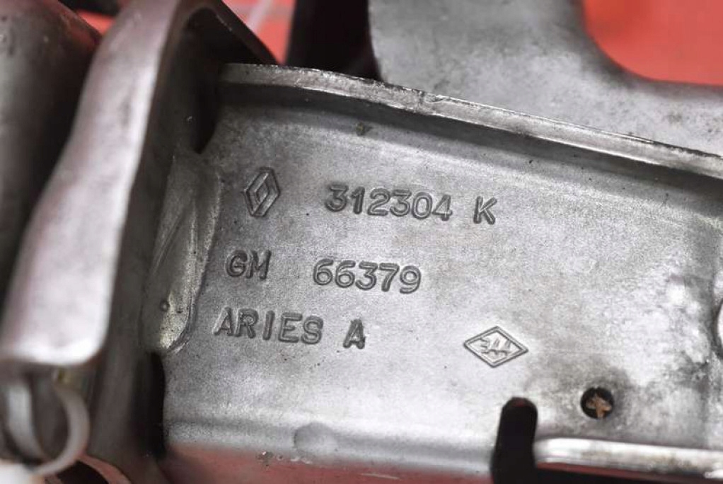 фото №7, Петля петлі lewego створки 312304 k renault trafic 2 ii 01-06