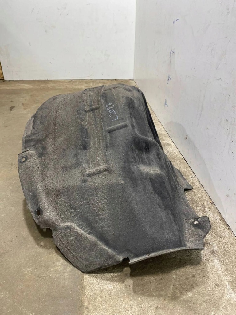 фото №2, Aston martin db11 2019 підкрилок задні