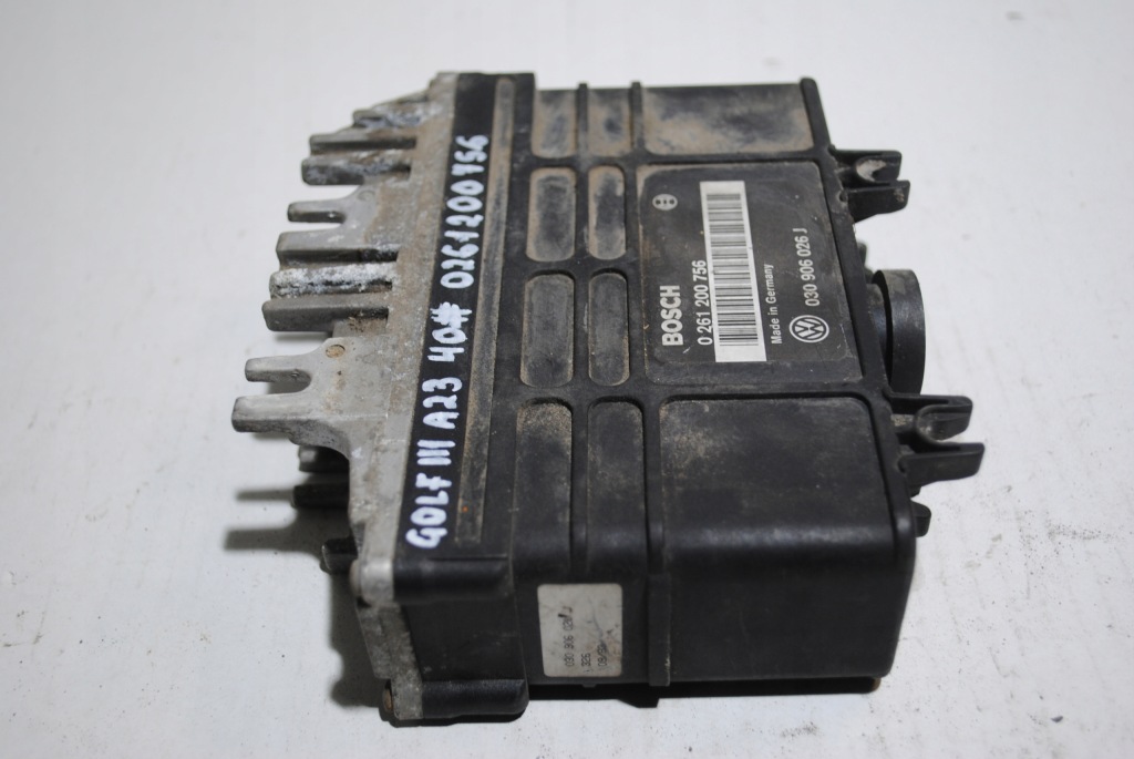 Бортовий комп'ютер двигуна vw golf iii 0261200756 Київ