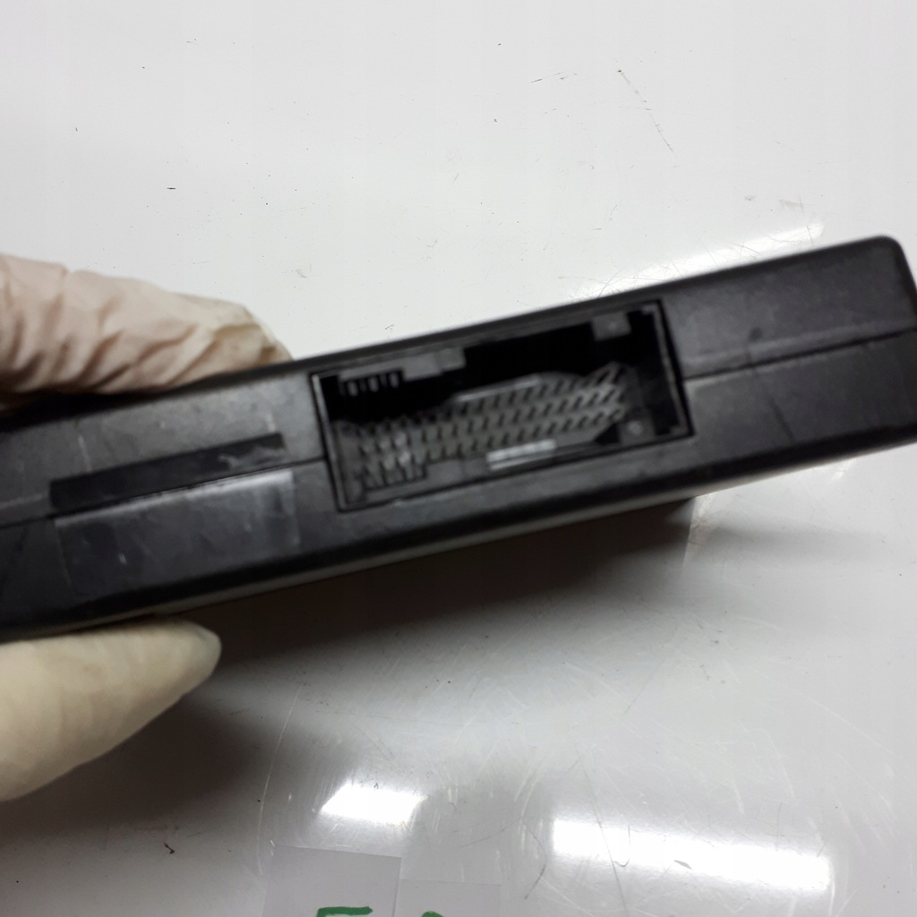 фото №6, Vw passat b6 2.0 tdi модуль телефона 3c0035729e