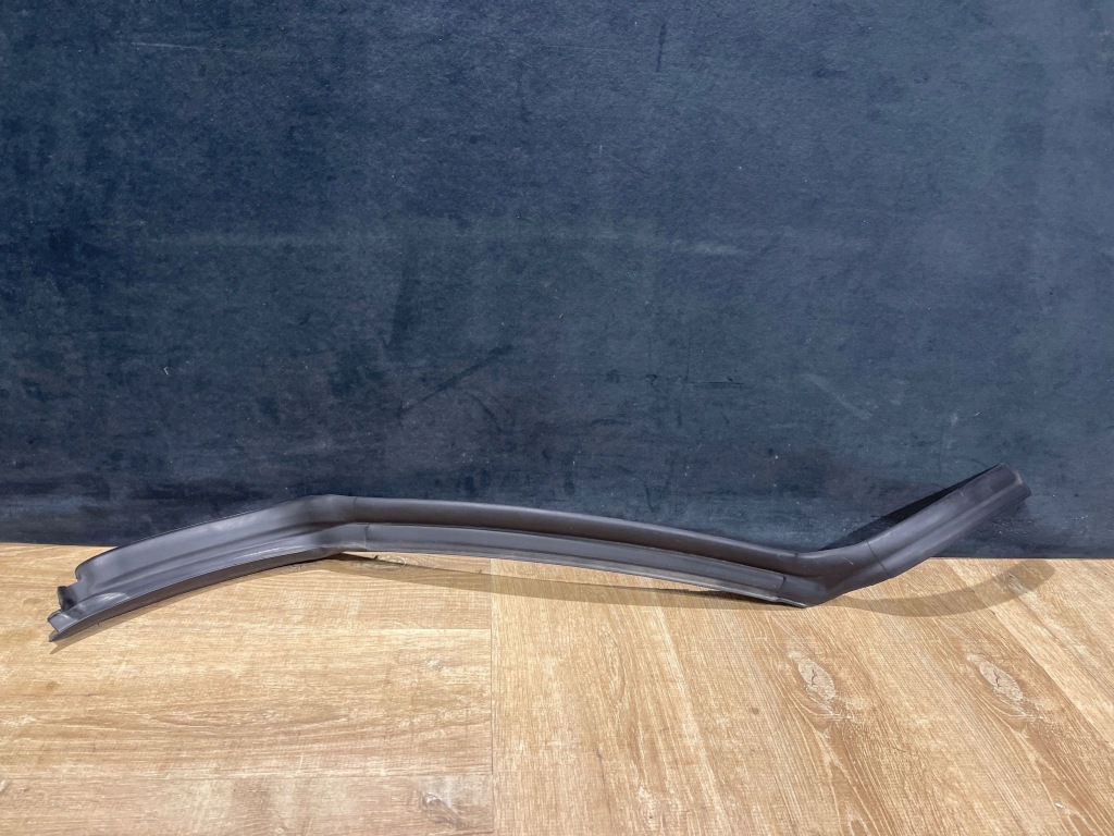 Купити Прокладка двері правий задній range rover vogue l405 ck5225384