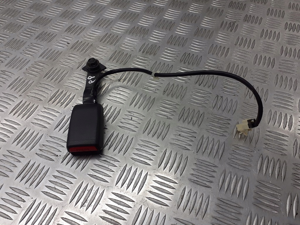 фото №1, Кліпса поперечина права mazda 6