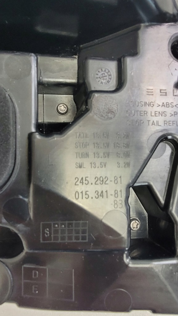 фото №7, Лампа левая задняя задняя led tesla y tesla 3 1502086-00-d 2020-2023