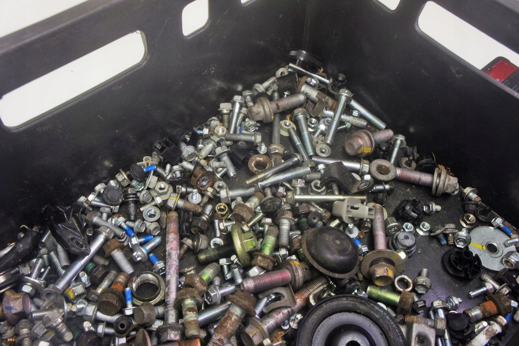 фото №6, Od038 suzuki vitara iii болты гайки прокладки