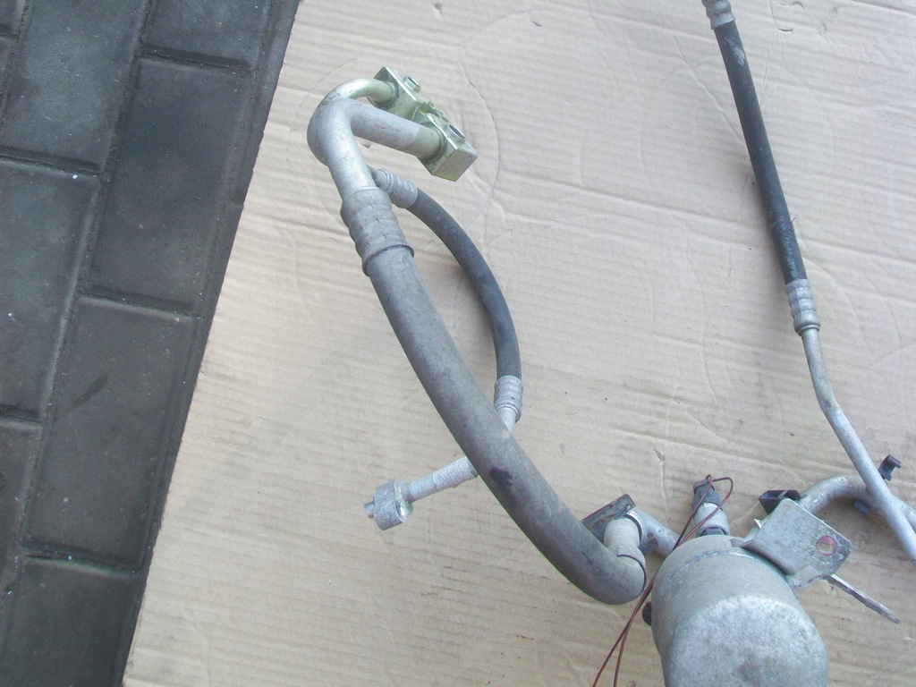 фото №4, Wąż шланг кондиціонера оригінал ford fiesta mk 5 mk 6 1.3