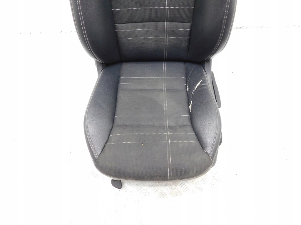 фото №4, Сидіння заднє сидіння комплект amg - mercedes a-klasa w176 amg