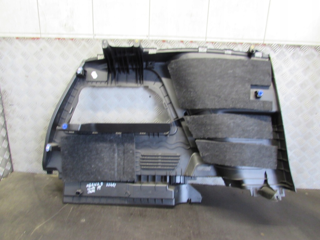 Обшивка багажника правий задній 475498858 opel meriva b 10-13r. Недорого