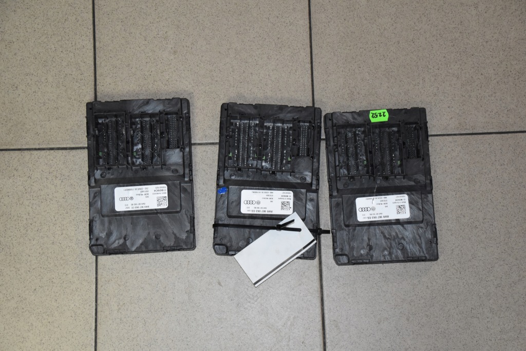 фото №1, Audi a4 b9 модуль блок управления блок управления бортовой сетью 8w0907063cg