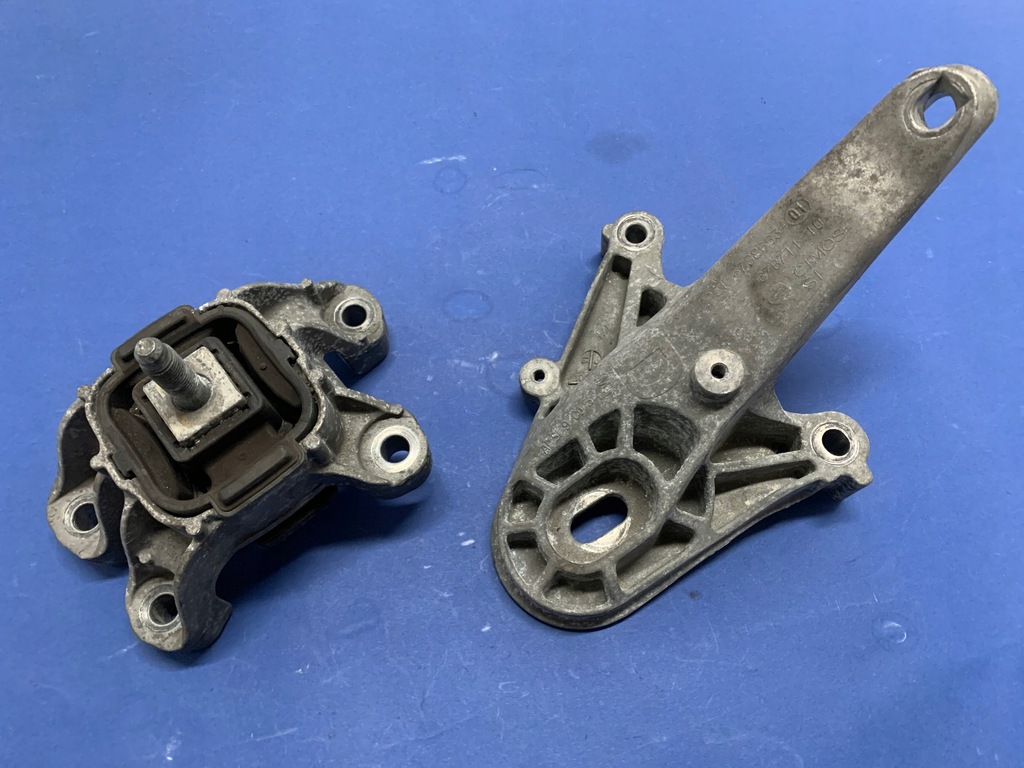 фото №1, Подушка кронштейн двигателя 6784355-01 mini r60 1.6 d