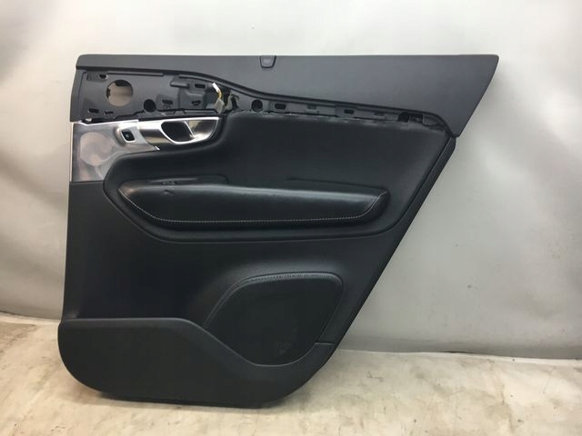 фото №1, Volvo xc90 ii обшивка дверь правый задняя 31393116