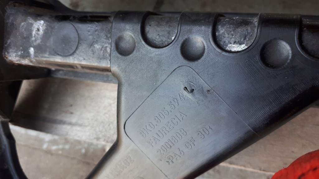 фото №7, A4 b8 a5 pas передний усилитель 2.7 tdi 8k0805594l