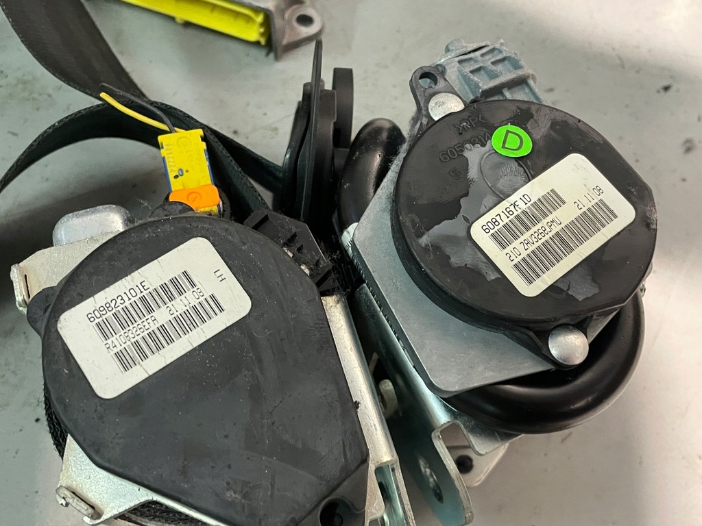 фото №9, Консоль подушка безпеки панель приладів vw golf v / jetta v 1k1857001