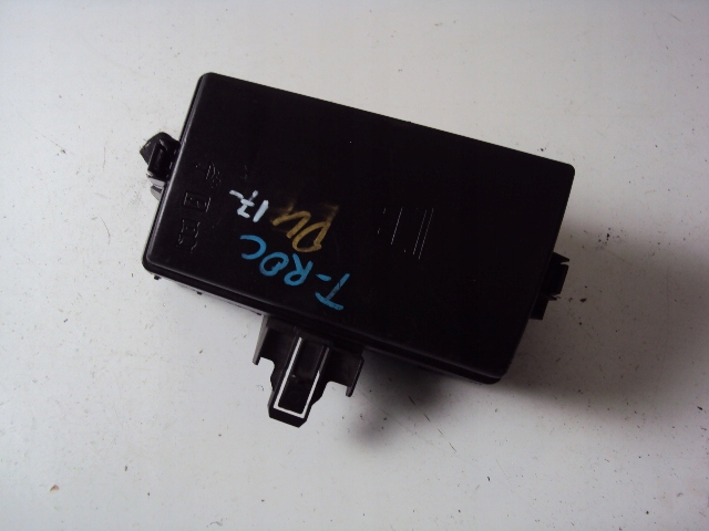 фото №2, Коробка предохранителей vw t-roc 2017-