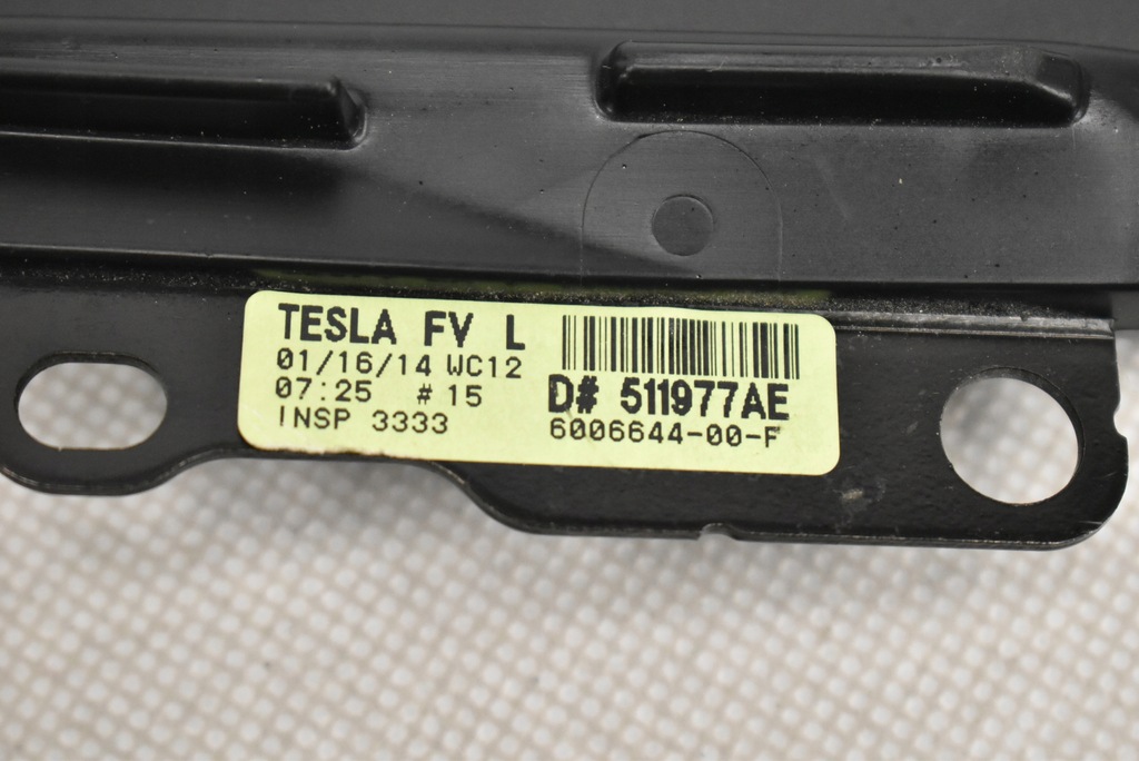 фото №8, Стекло боковая левая правая tesla s треугольник