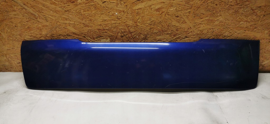 фото №1, Накладка крышки yaris verso