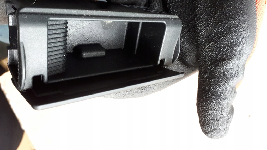 фото №8, A6 c7 4g пепельница левая левый задняя a7 4g