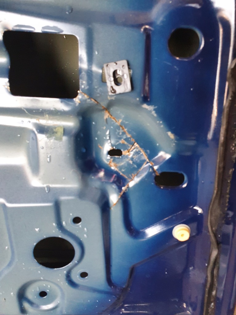 фото №11, Дверь левая перед задняя dacia duster 2010-2017