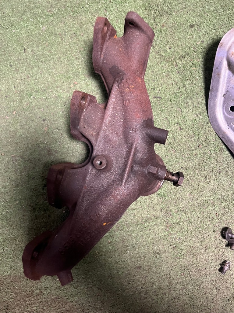 Купить Bmw оригинальный номер 18865