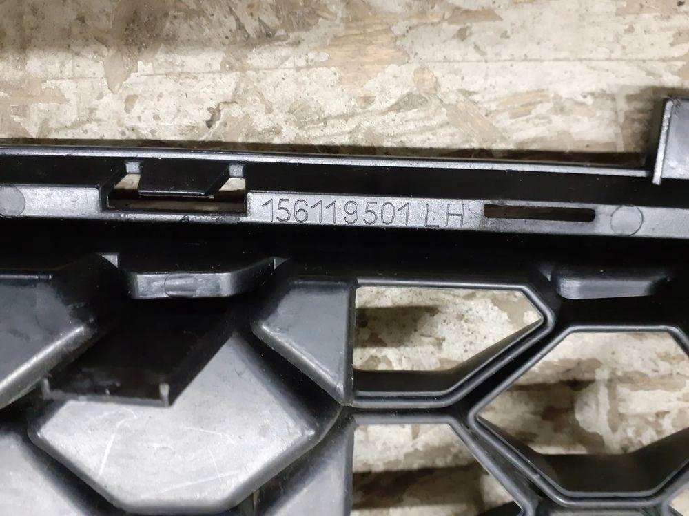 Решітка бампера права ліва alfa romeo veloce 156119500 156119501 Зі Шроту