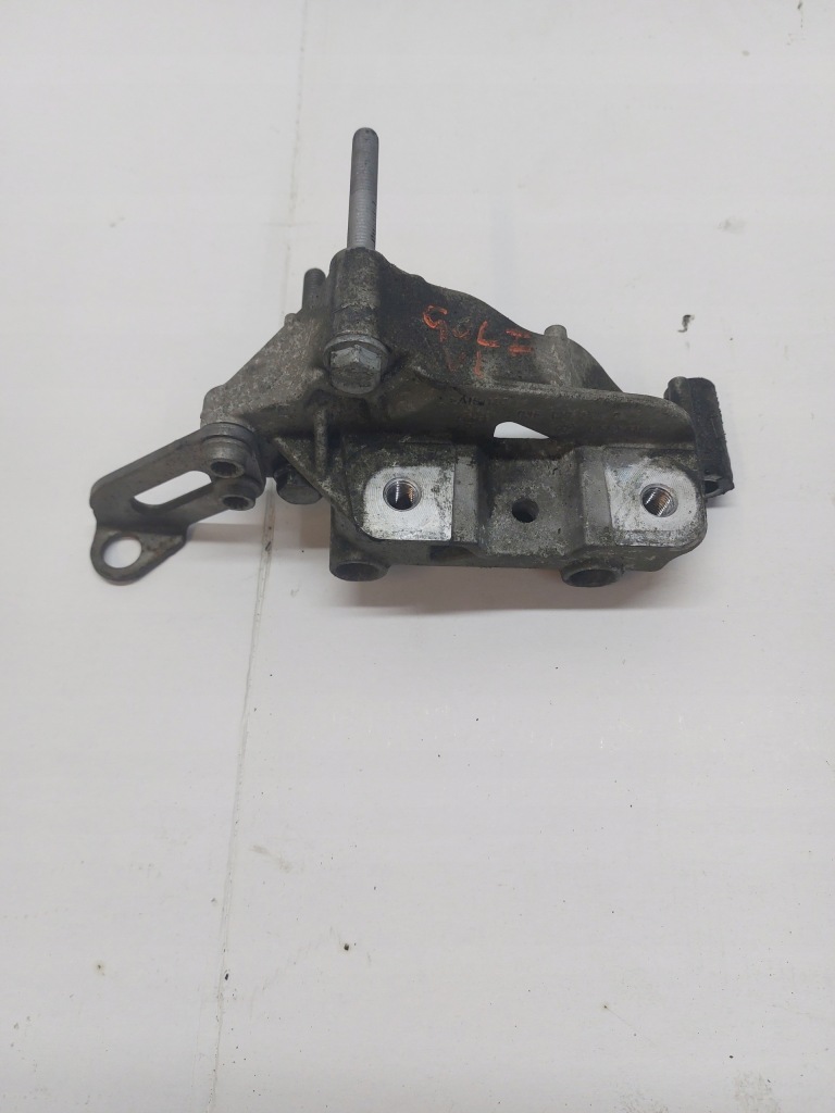 фото №1, Кронштейн кронштейн двигуна vw golf vi 03f199275d
