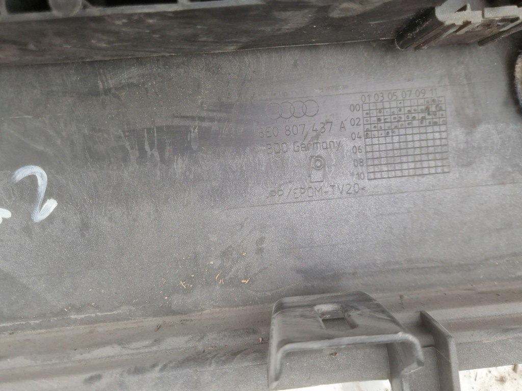 фото №15, Audi a4 b7 бампер передний перед 8e0807110