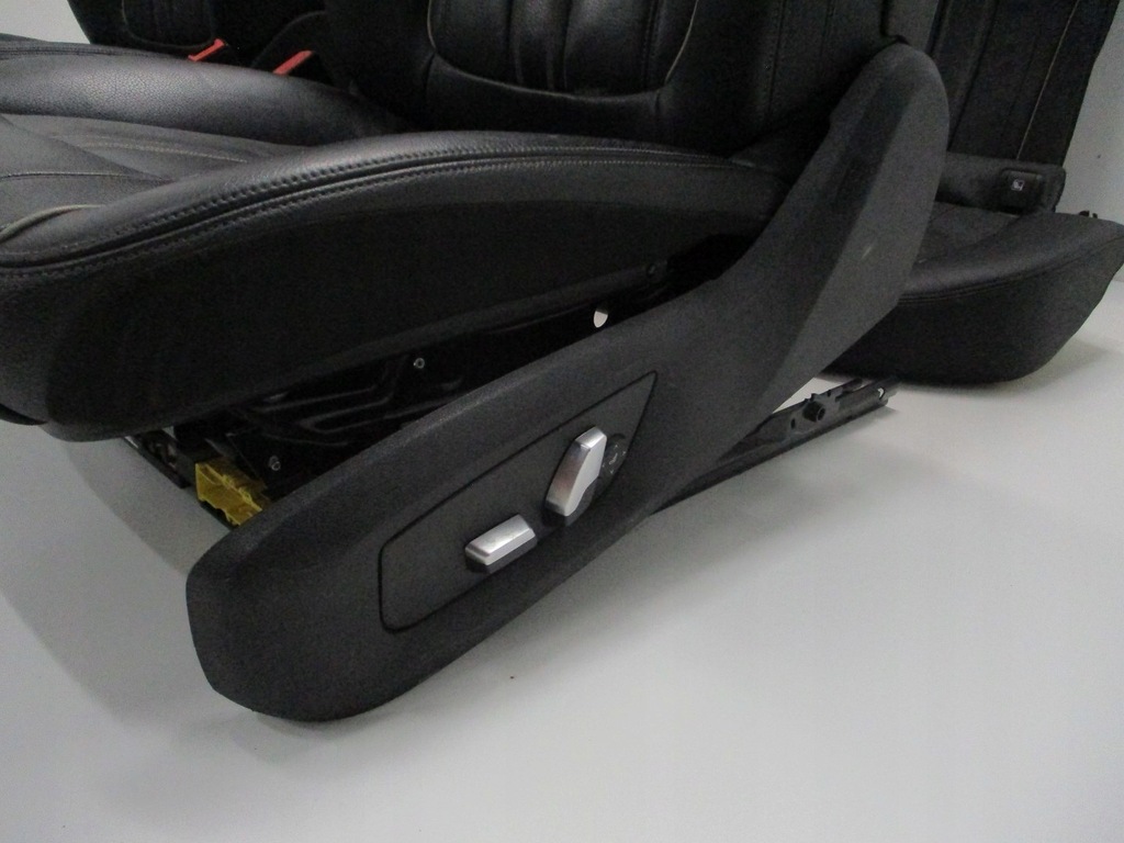 фото №13, Оббивка шкіра сидіння bmw 5 g30 18r sedan