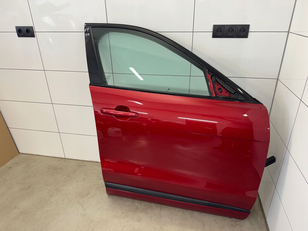 фото №1, Jaguar f-pace x761 дверь цвет italian racing red