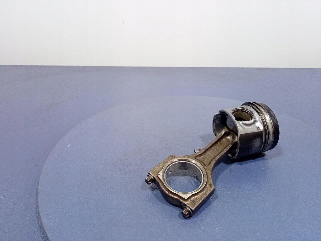 фото №1, Bmw f13 поршень mahle 84l110 n57b