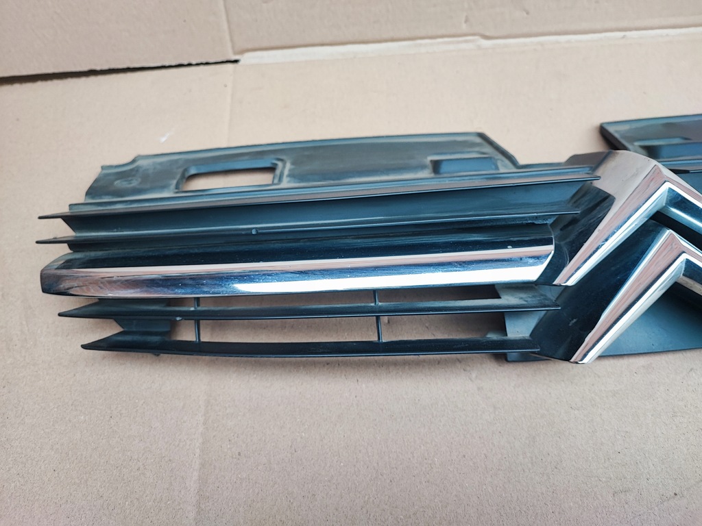 фото №9, Citroen c5 04r решётка радиатора решётка радиатора