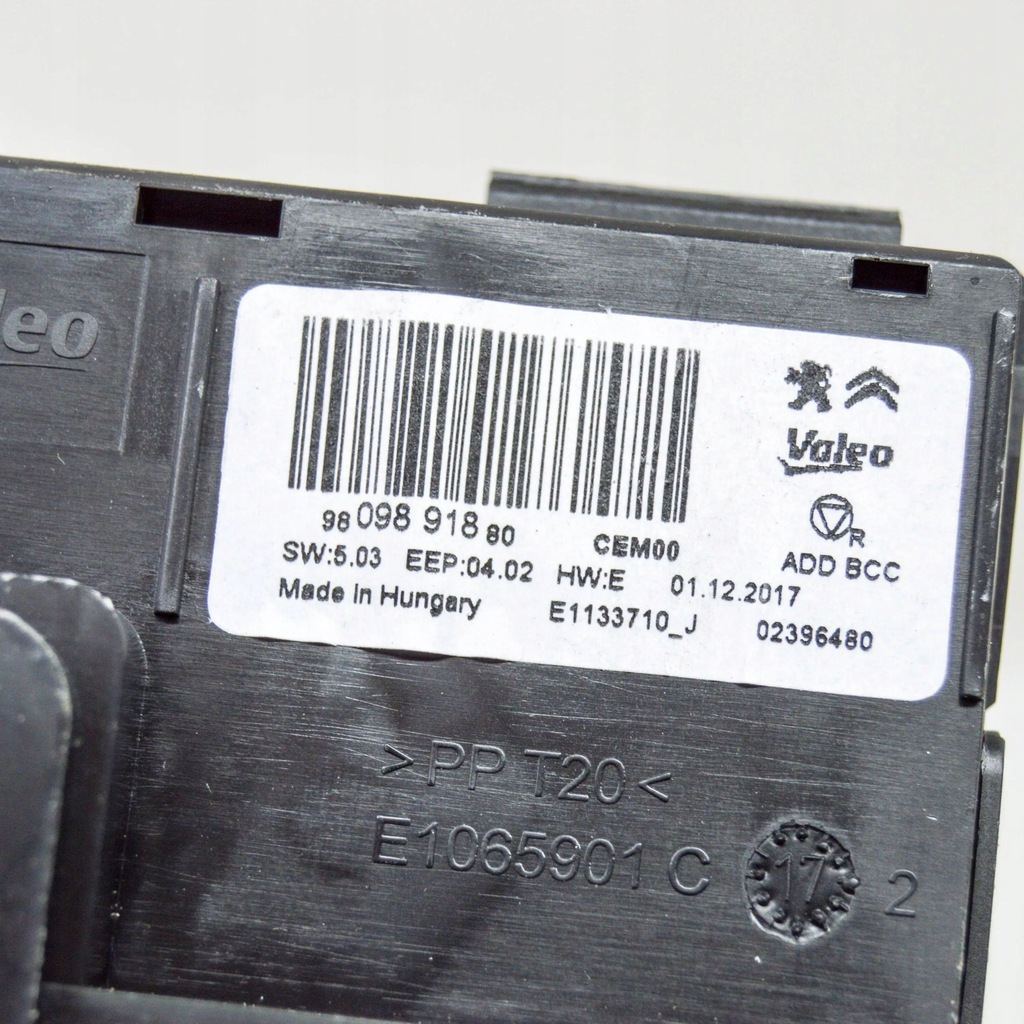 фото №6, Peugeot 3008 ii 2018 панель кондиционера