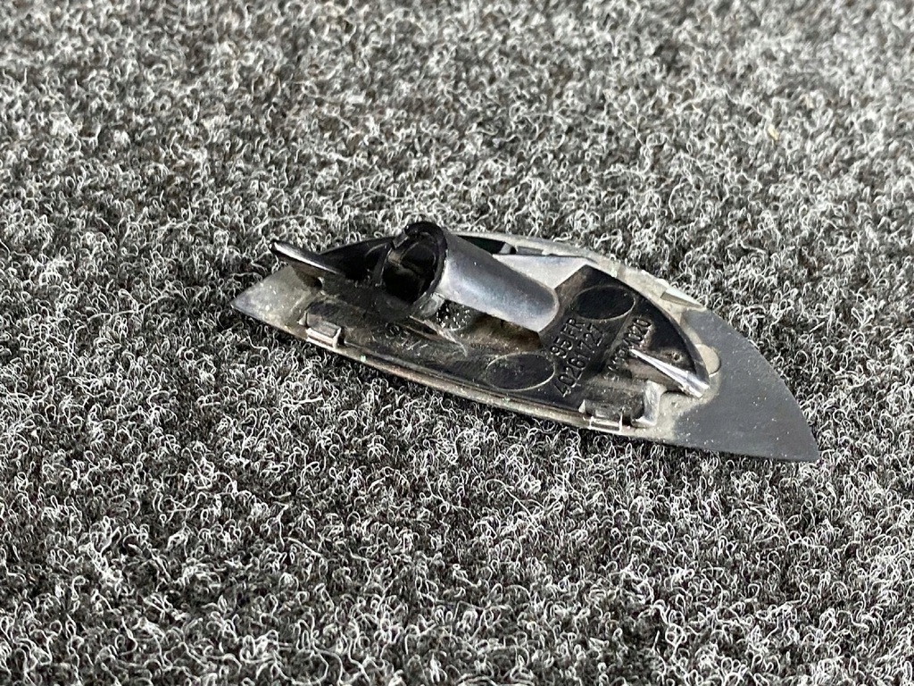 фото №1, Mini cooper r50 заглушка розпилювача лампи права