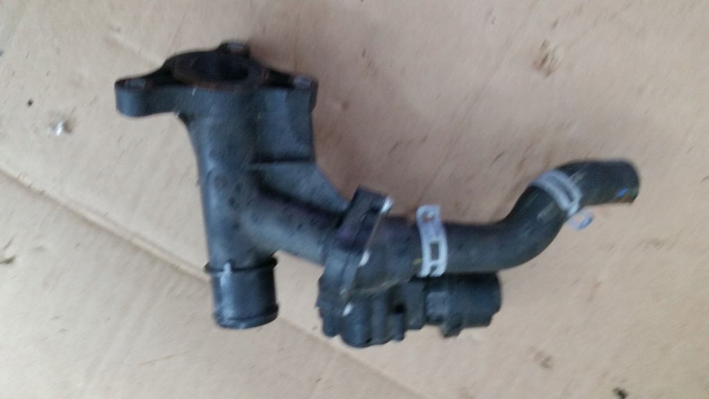 фото №1, Trafic vivaro корпус термостата 110600686r