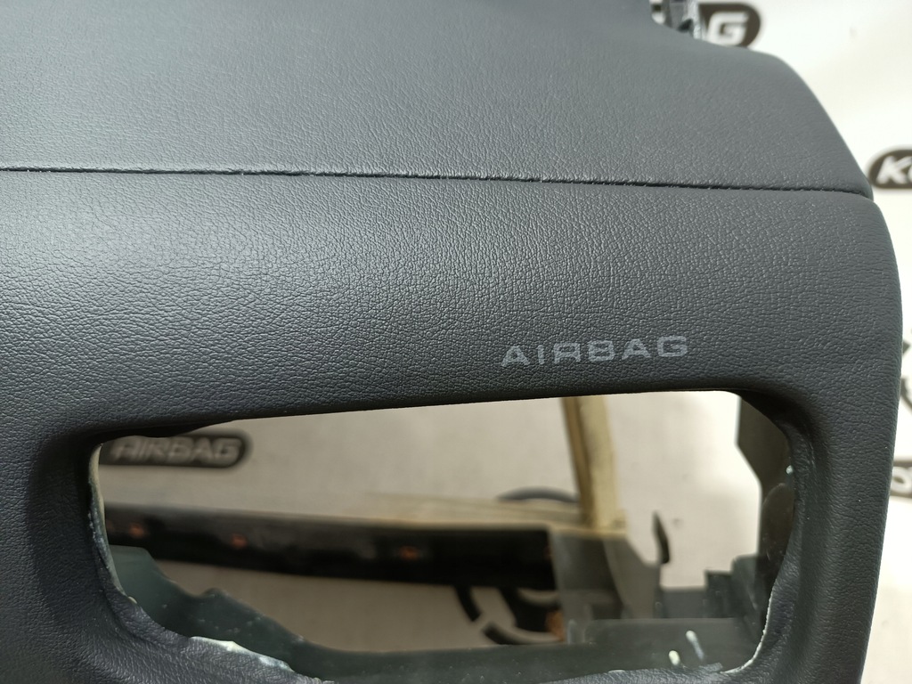 фото №9, Dodge durango 3 lift панель приладів консоль подушка безпеки подушки безпеки ремені шкіра