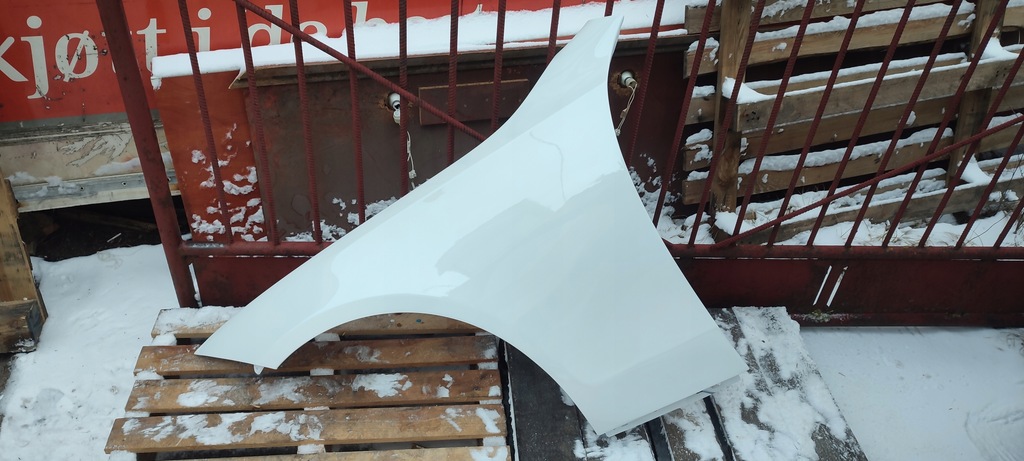 фото №8, Крыло левый aluminiowy передний mercedes c-klasa w206 od 02.21r лак 144