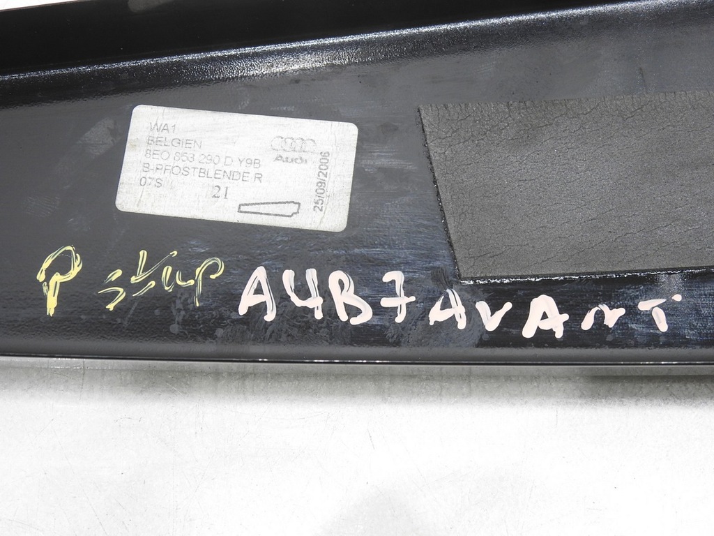 фото №7, Молдинг накладка стійка права audi a4 b7 avant