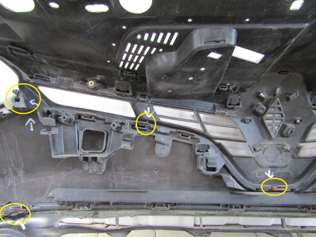 фото №10, Бампер перед передний renault clio 4 iv 12-16