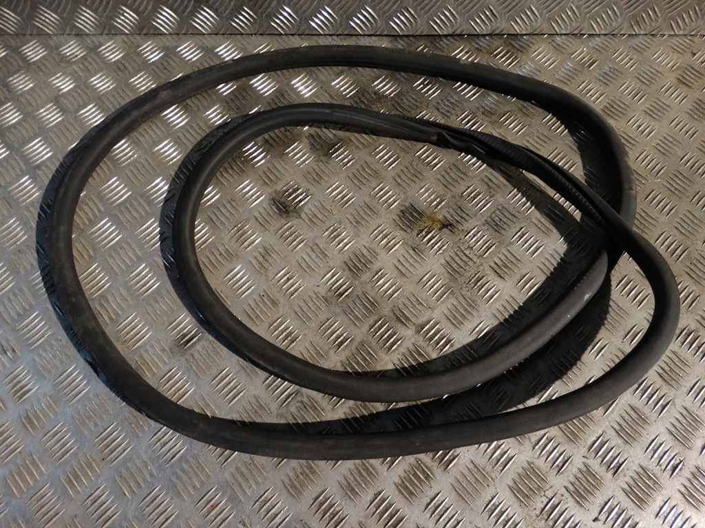 фото №1, Ideal прокладка двері передня ліва porsche panamera 970 1