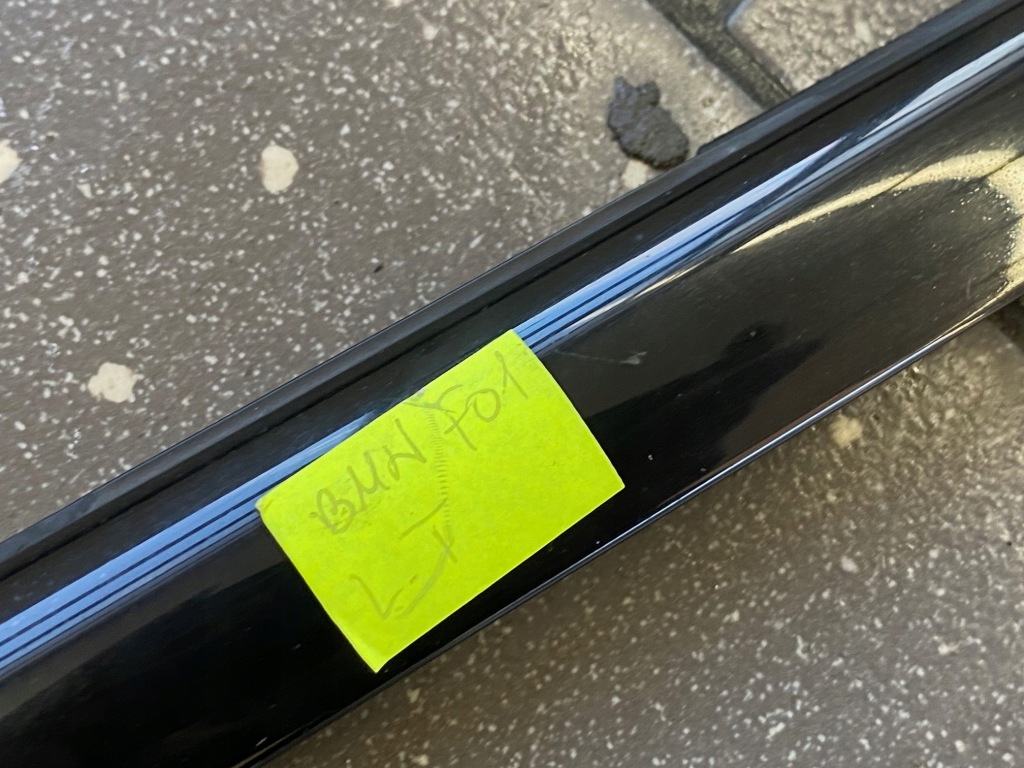 фото №4, Молдинг двері лівий задня bmw 7 f01 чорний блиск