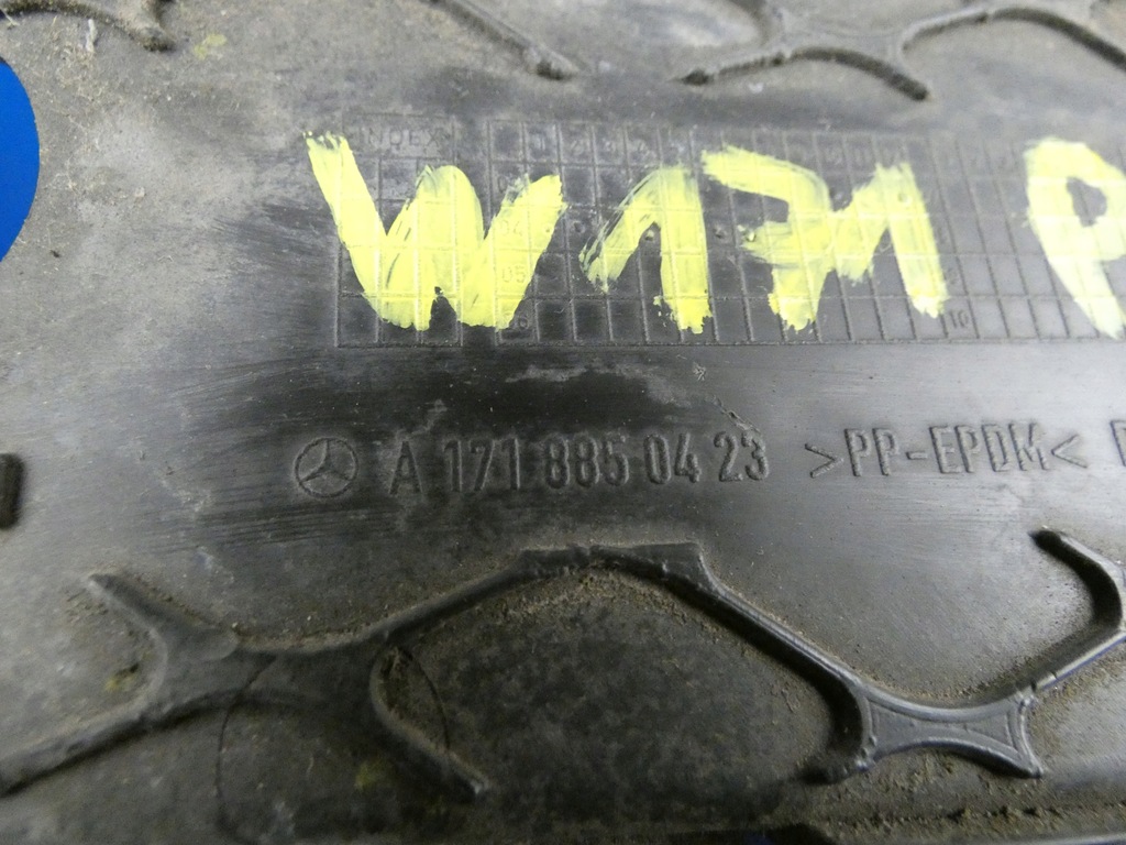 фото №2, Mercedes slk r171 w171 решётка бампера правая перед