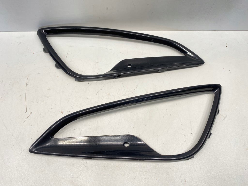 фото №1, Рамка решітка радіатора решітка бампера права ліва hyundai i40 i40 2011-2015