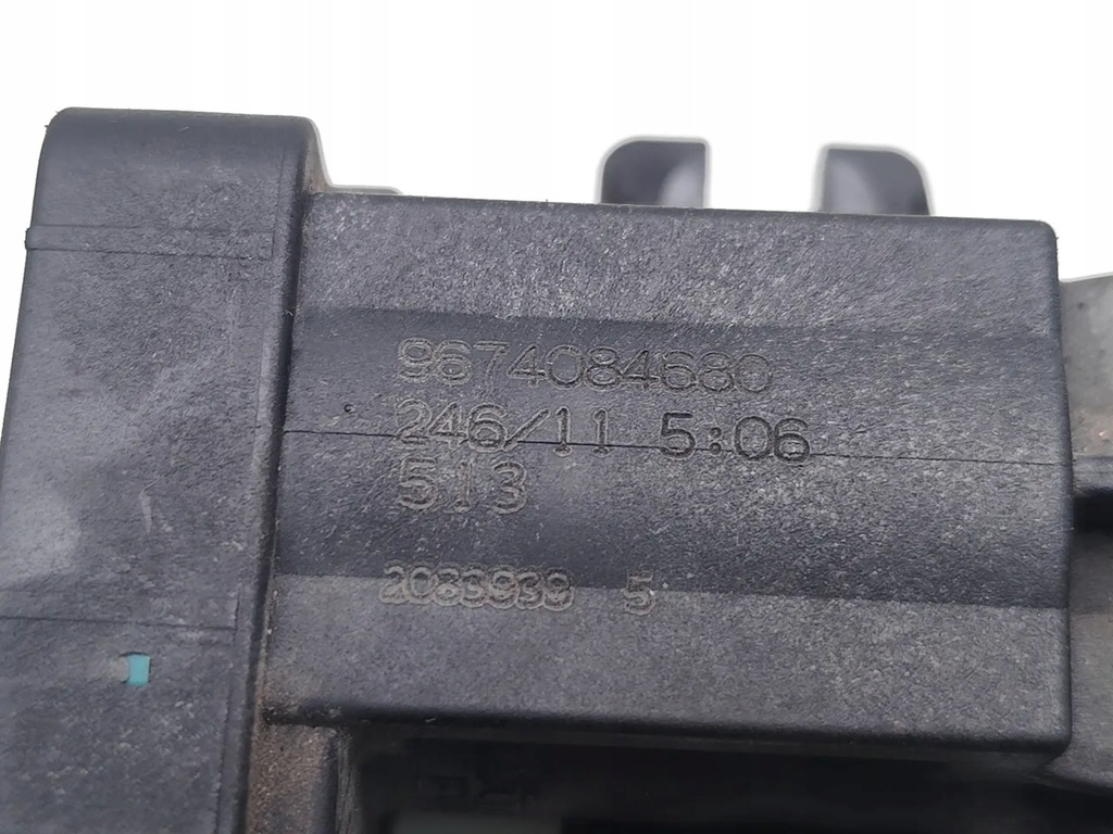 фото №7, Citroen ds3 клапан вакуумa / электроклапан турбины 1.6 hdi 90 дизель