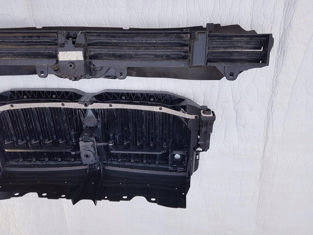 фото №7, Bmw g07 x7 жалюзи шторка воздуховод воздуха