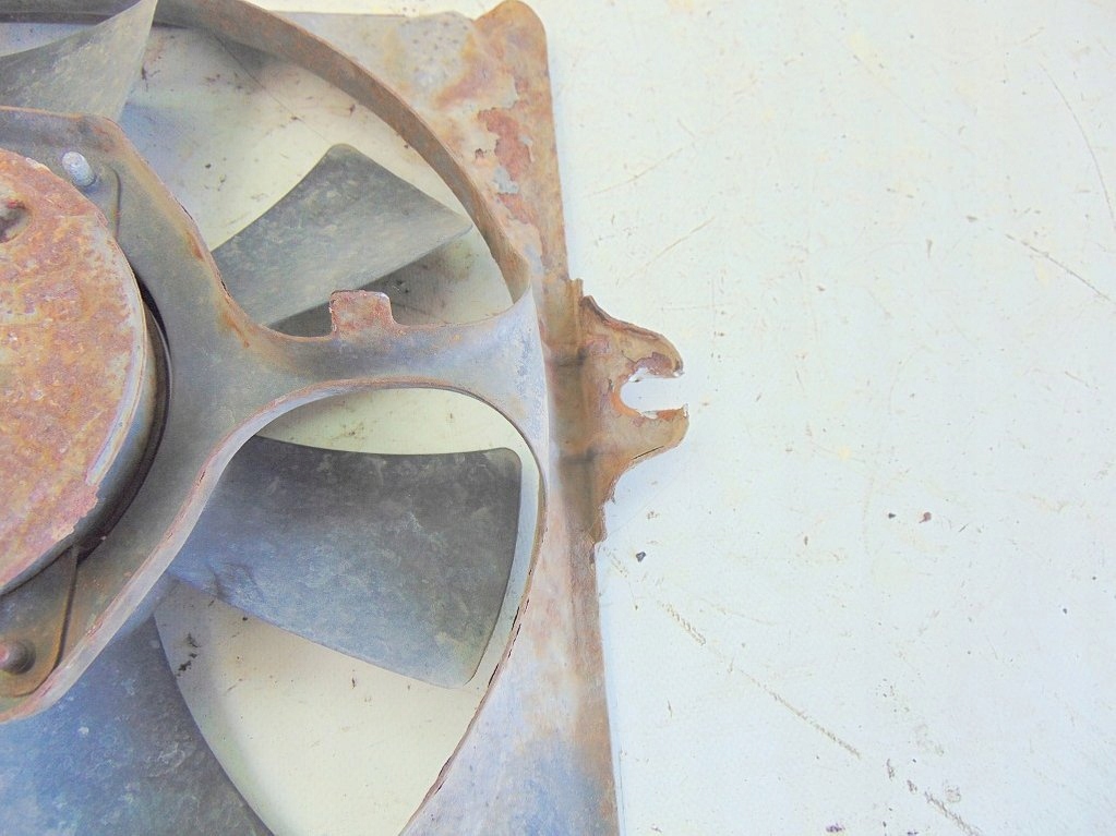 фото №8, Mitsubishi space star 1.6 01r вентилятор радіатора