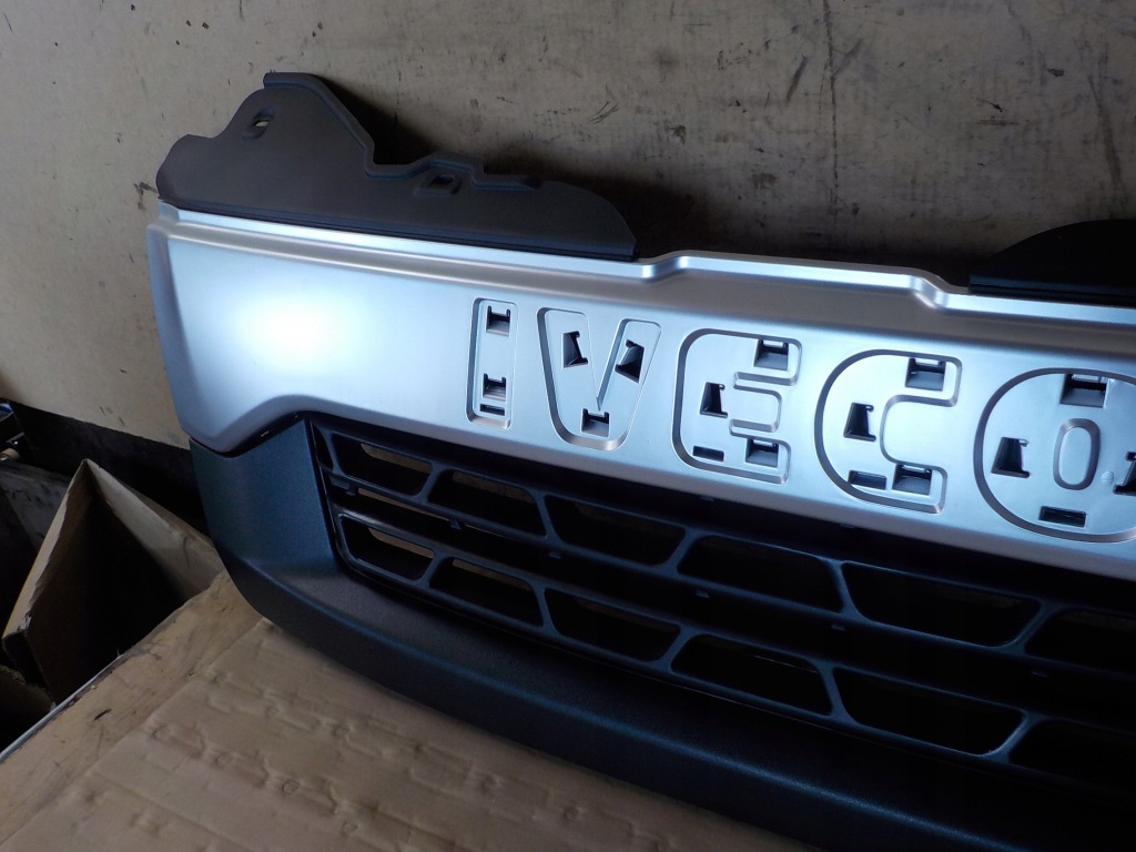 фото №4, Iveco решітка радіатора решітка радіатора бампера iveco daily