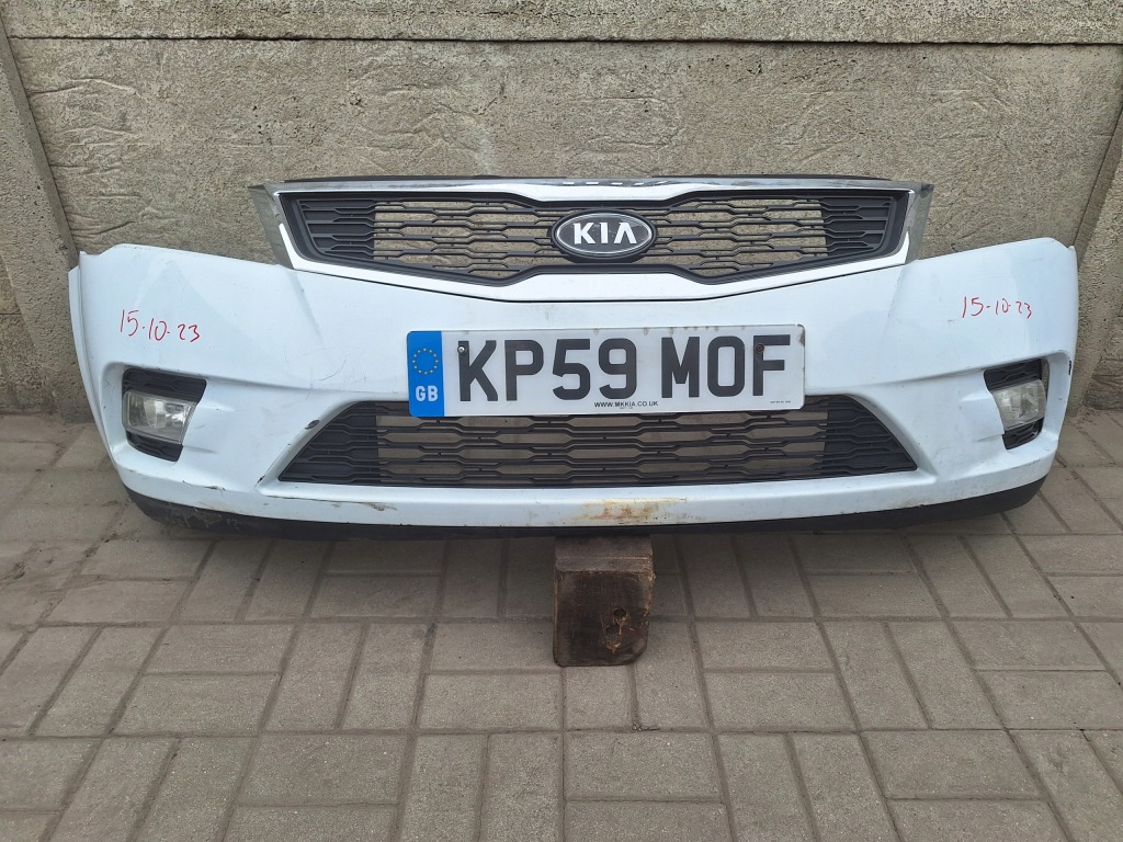 фото №1, Kia ceed i lift 09-12 бампер