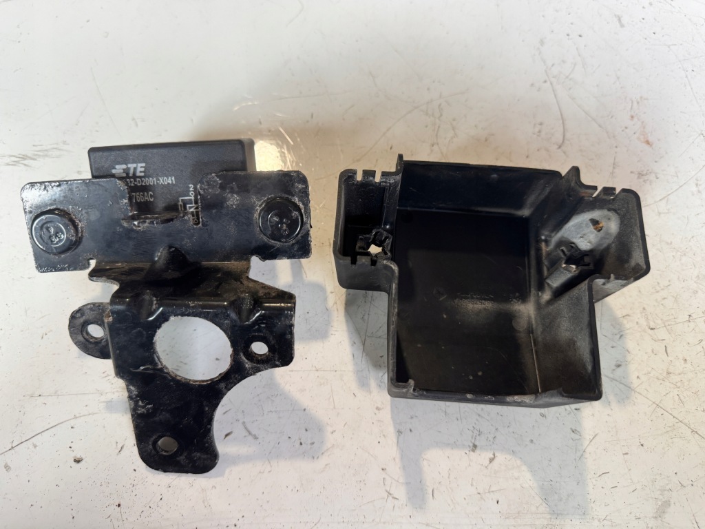 фото №1, Jeep grand cherokee wk 2 ii реле модуль запуск стоп